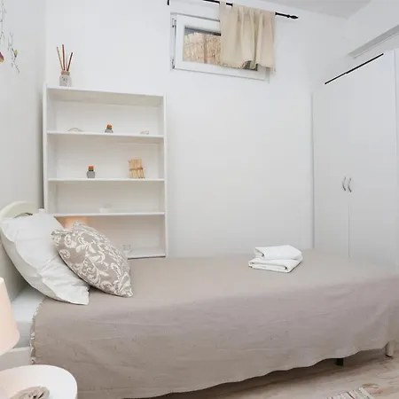 Charming With Private Pool Near The Sea And Garden فيلة *