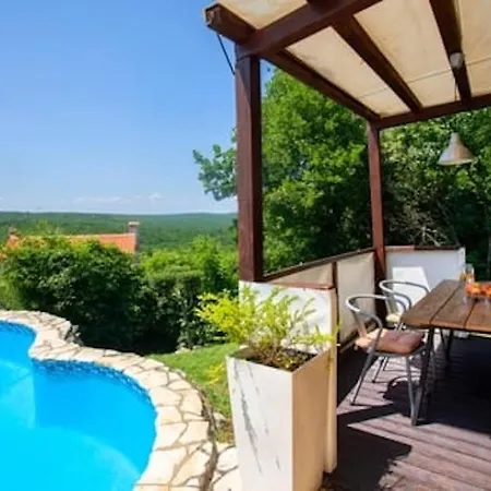 Charming With Private Pool Near The Sea And Garden Ripenda Kras